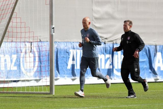 首周结果不 首周结果不